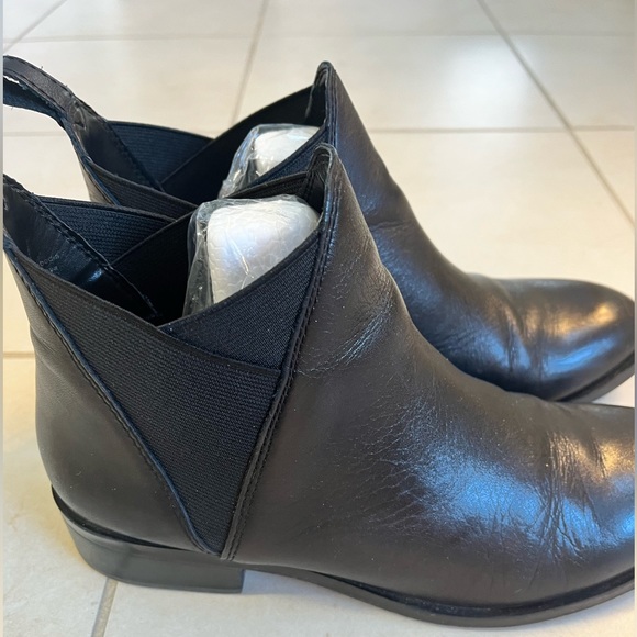 Aldo black booties. - Picture 2 of 7